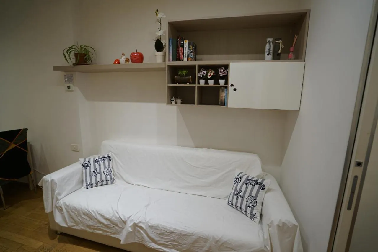 Fast Wifi E Netflix -- Centro Di Rho Vicino Stazione Apartment