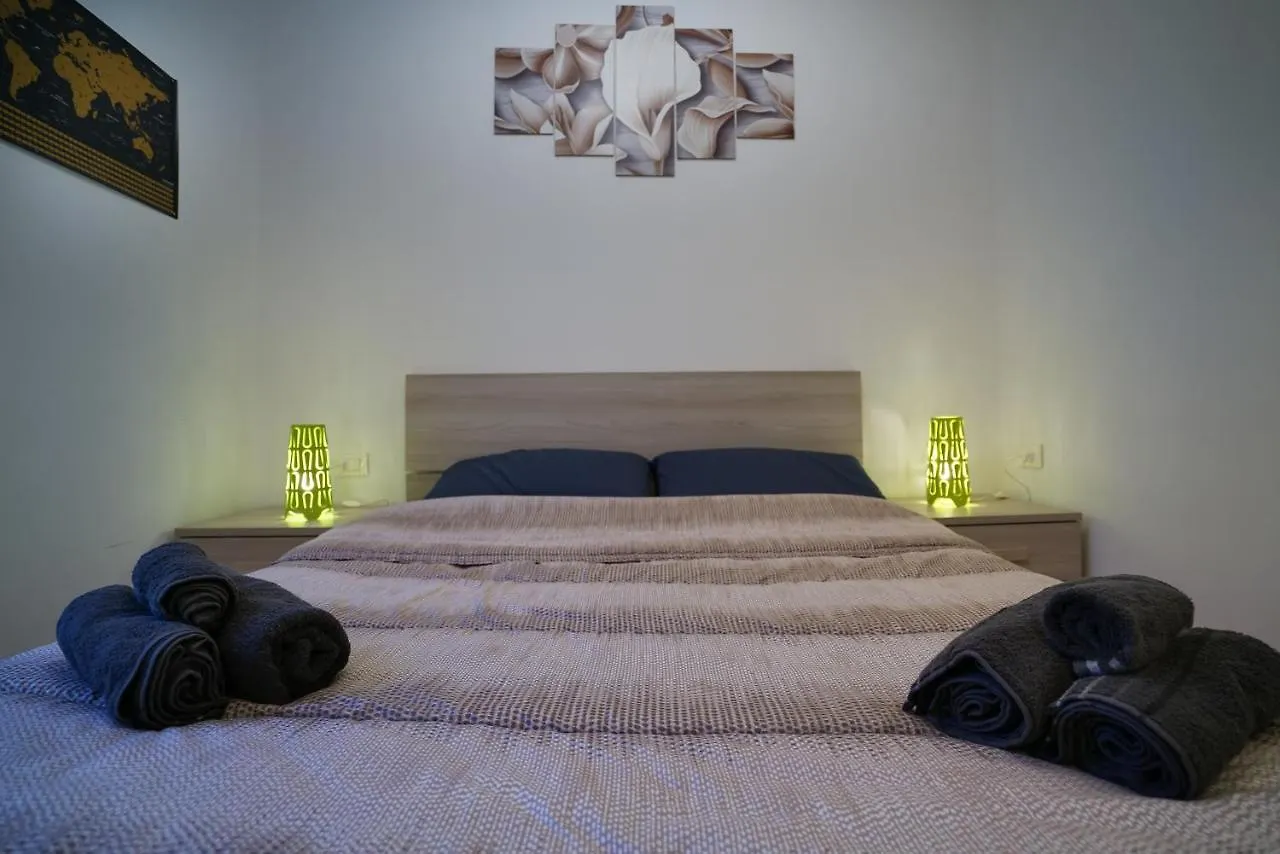 Fast Wifi E Netflix -- Centro Di Rho Vicino Stazione Apartment Italy